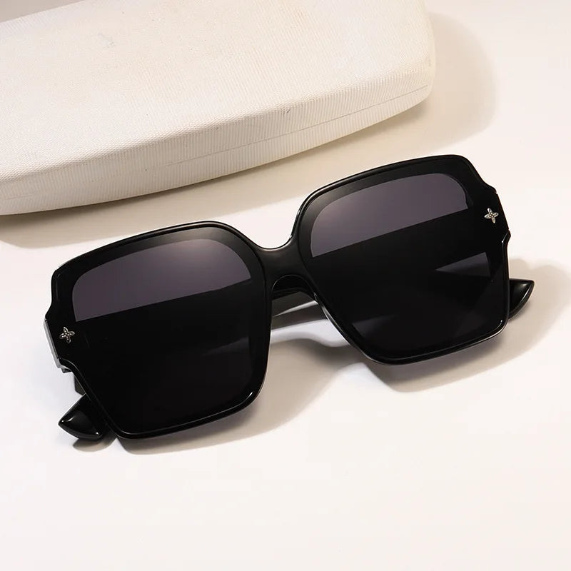 Fashion Square Frame Luxury Sunglasses